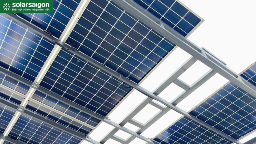 Chi Phí Lắp Điện Mặt Trời 7kWp Lưu Trữ BYD 10kWh: Cấu Hình Pin Panasonic 620Wp Tại TP.HCM