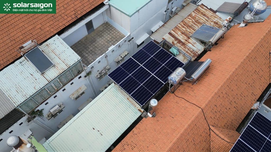 Chi Phí Lắp Điện Mặt Trời Hybrid 7kWp Lưu Trữ BYD 10kWh Tại Quận 8